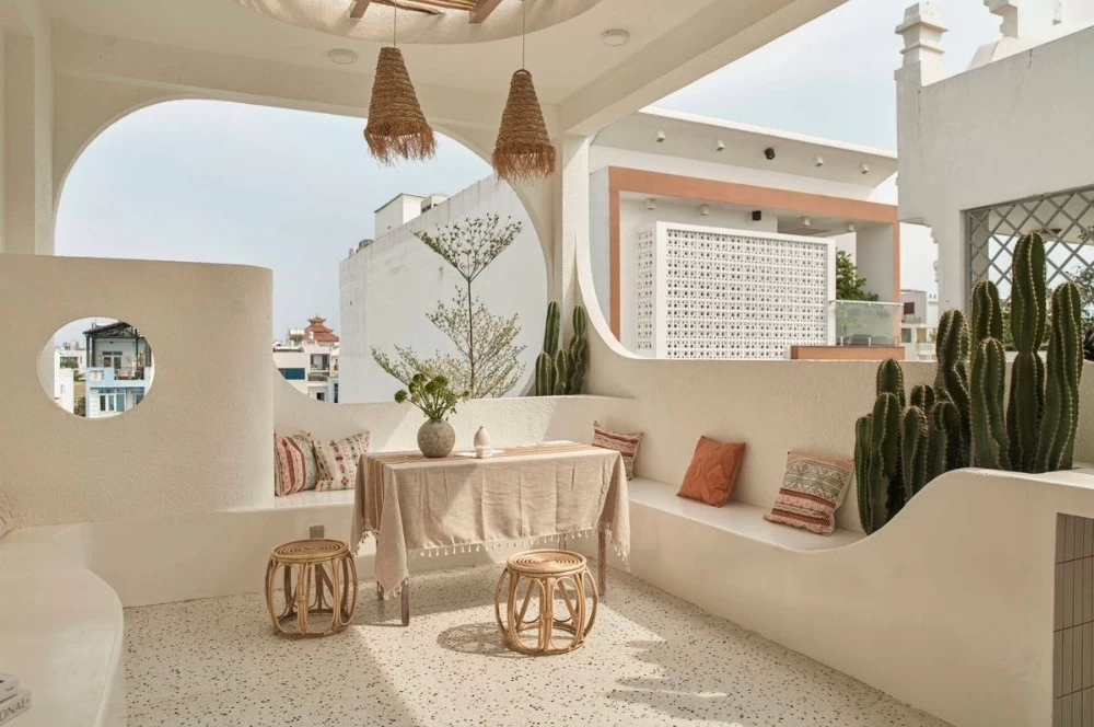 Mẫu thiết kế ban công theo phong cách Địa Trung Hải