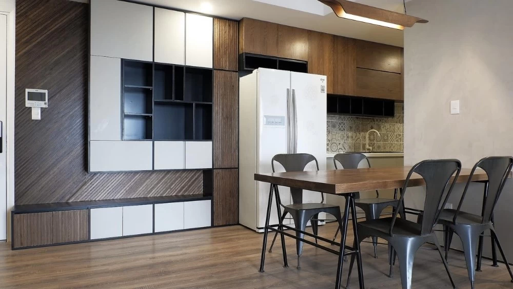 Căn phòng phong cách Rustic lấy màu nâu gỗ và trắng làm chủ đạo