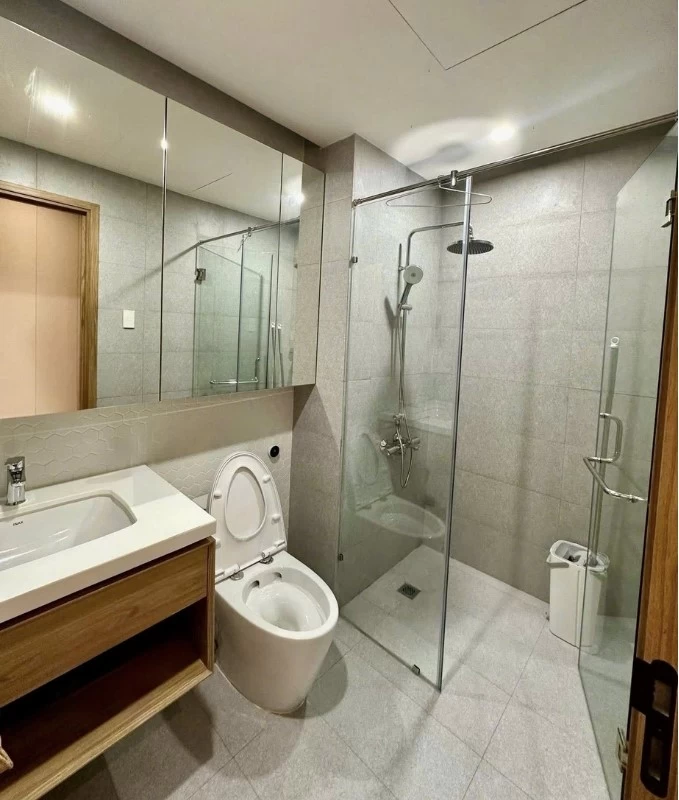 Mẫu thiết kế nhà vệ sinh cho căn hộ phong cách Nhật Bản rộng 100m2