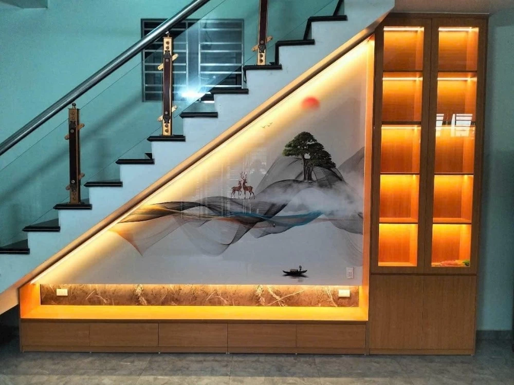 Mẫu tủ cầu thang sang trọng, cao cấp