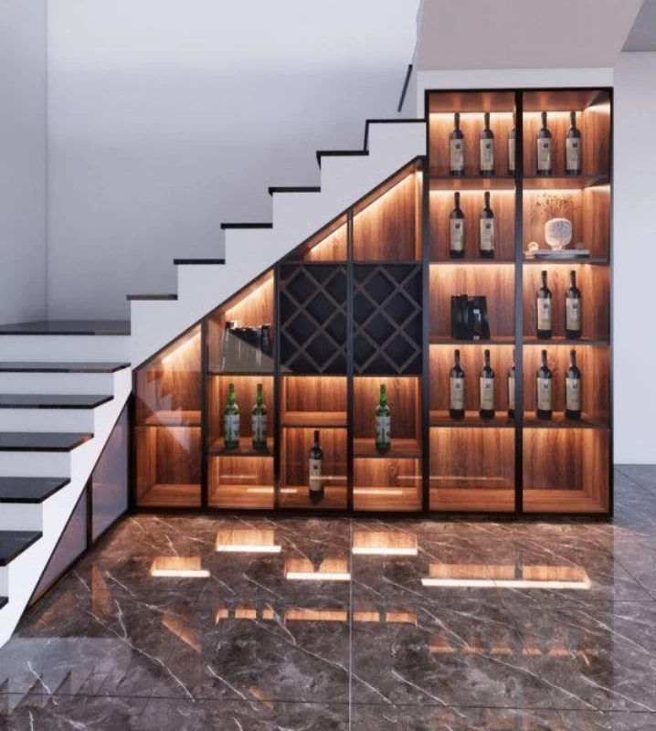 Mẫu tủ gầm cầu thang kính phong cách sang trọng, luxury