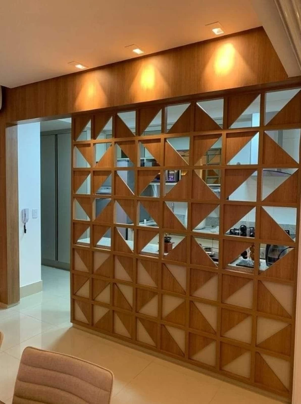 Mẫu vách ngăn phòng khách với bếp có kiểu dáng độc đáo